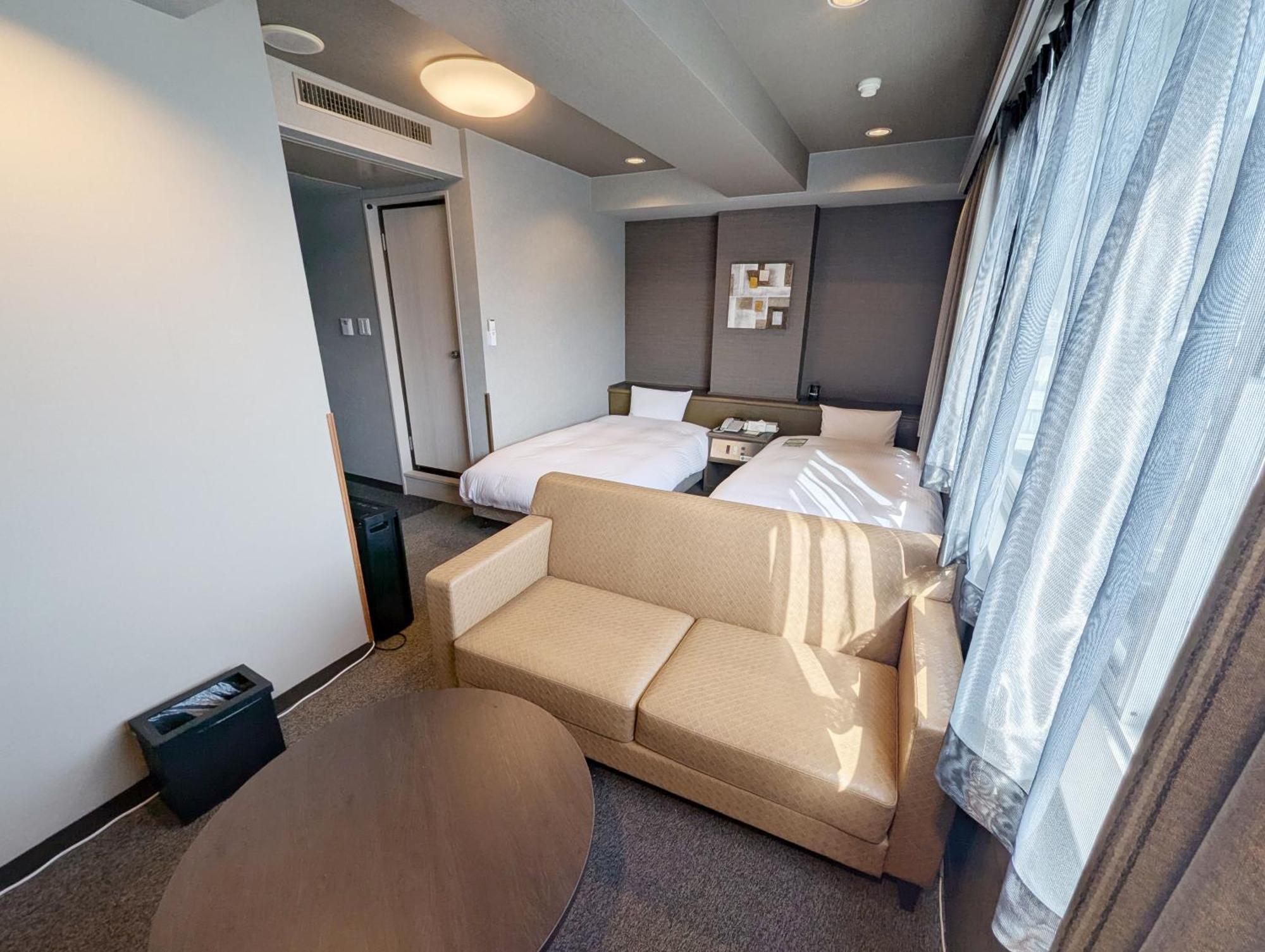 Hotel Route-Inn Court Chikuma-Koshoku מראה חיצוני תמונה